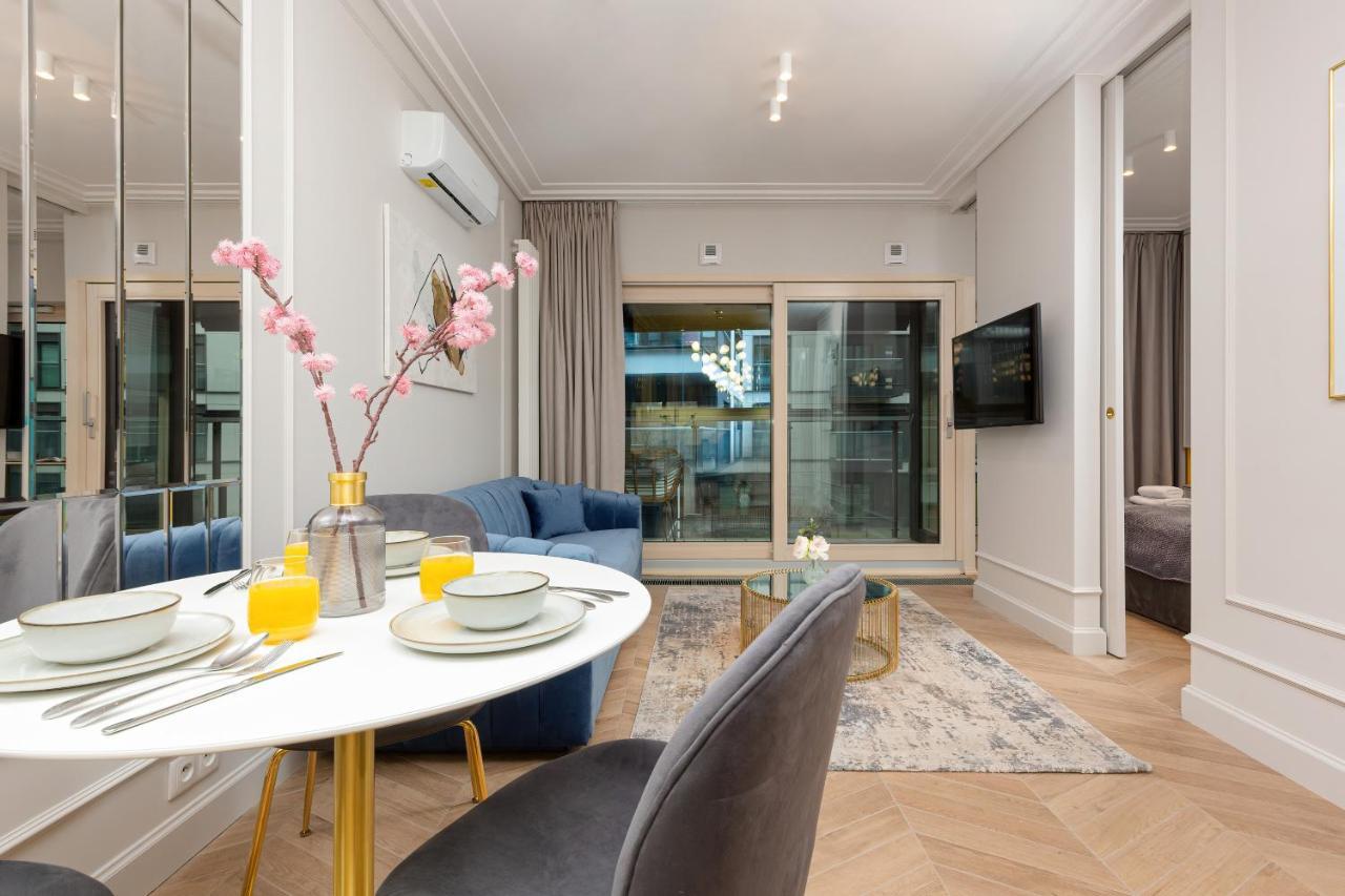 Mennica Residence Central Apartment By Renters Prestige 바르샤바 외부 사진