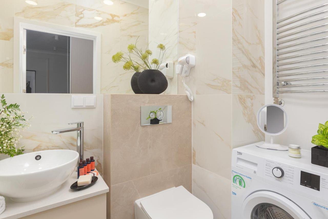 Mennica Residence Central Apartment By Renters Prestige 바르샤바 외부 사진