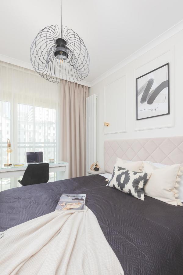Mennica Residence Central Apartment By Renters Prestige 바르샤바 외부 사진