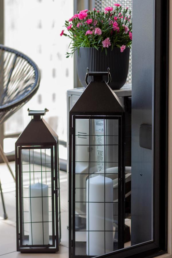 Mennica Residence Central Apartment By Renters Prestige 바르샤바 외부 사진